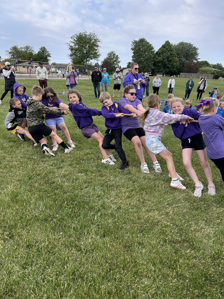 Second grade playing tug-o-war