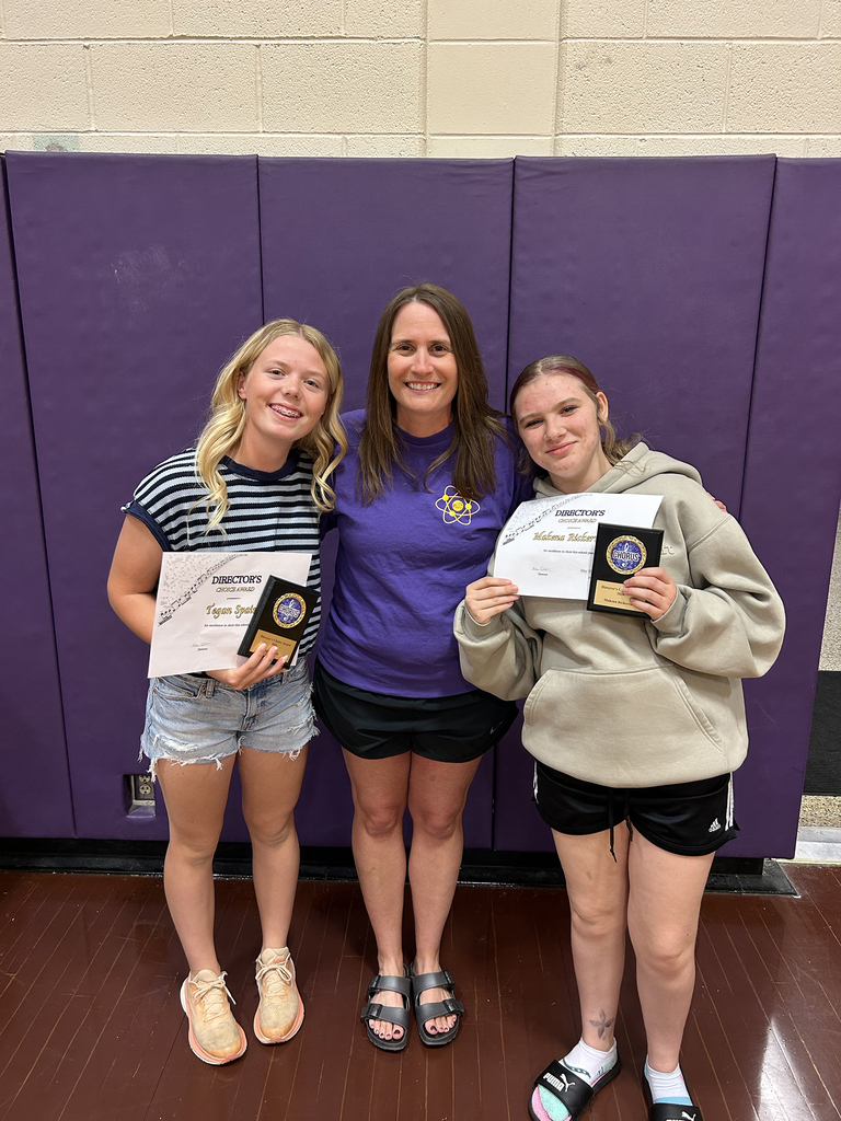 Choir Director's Choice: Makena Rickertsen, Tegan Spain
