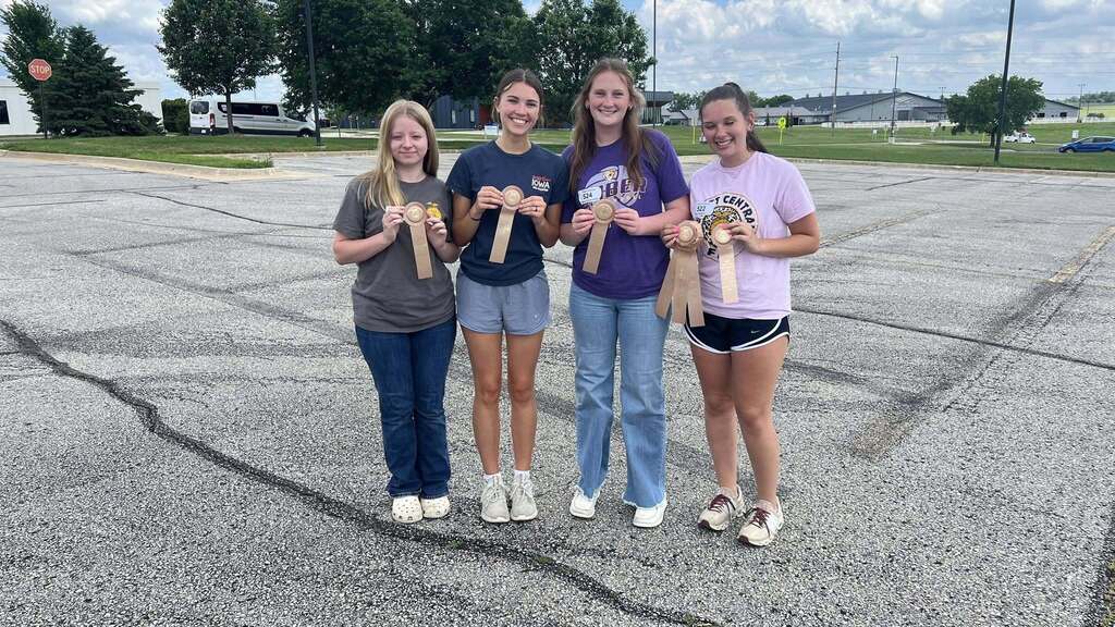 Emily Sutton, Dalani Beuthien, Megan Schladetzky, and Bella Houston