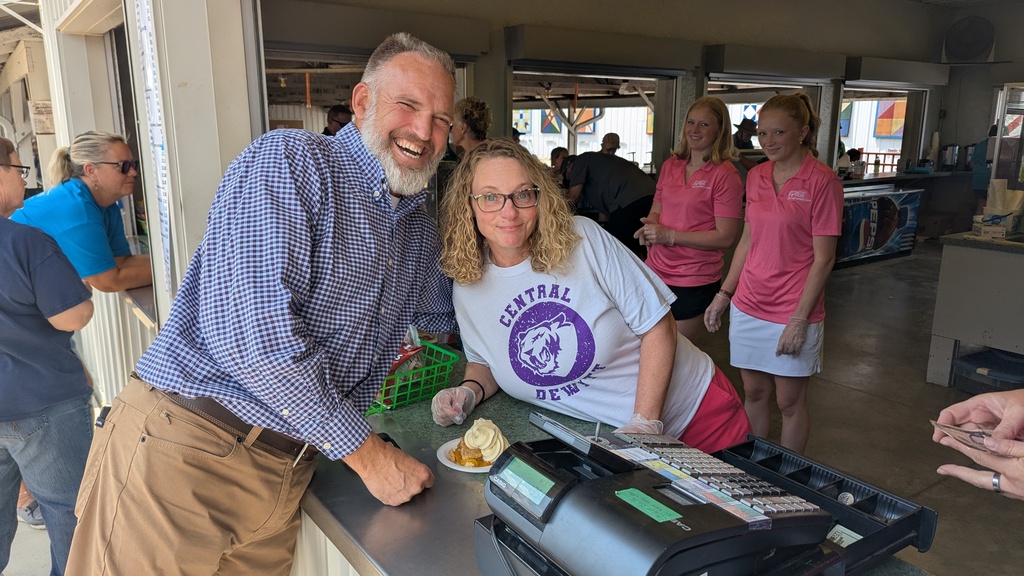 Jim Irwin and Dr. Pamela Hayes at the fair concession stand