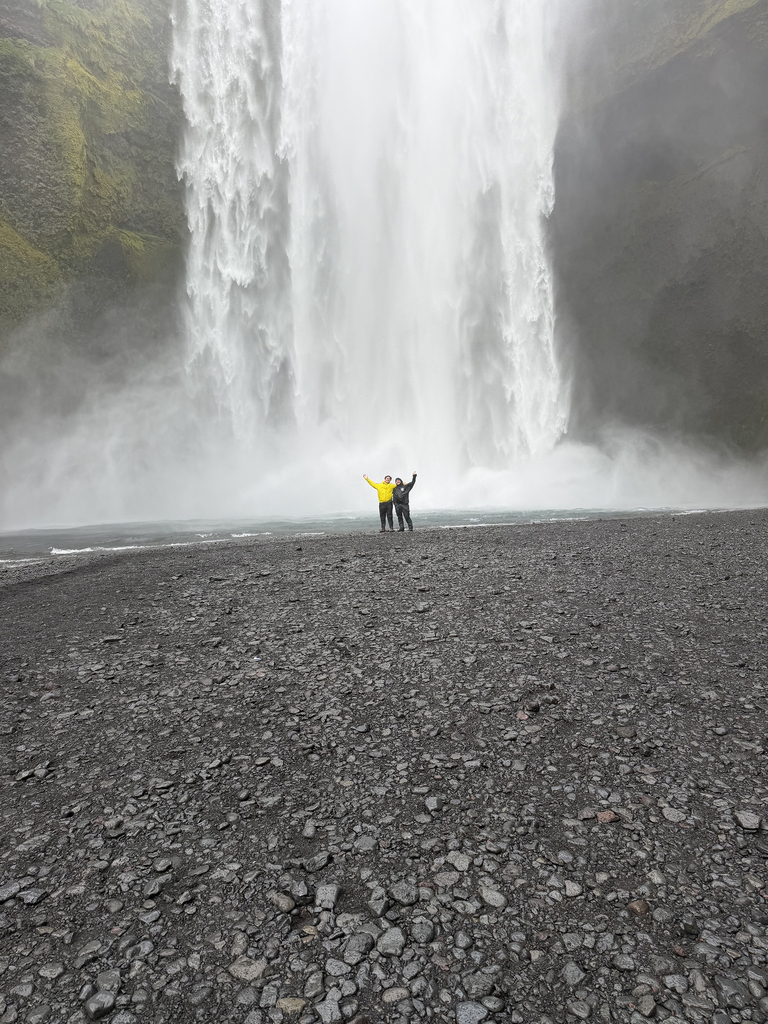 Sabers traveling in Iceland