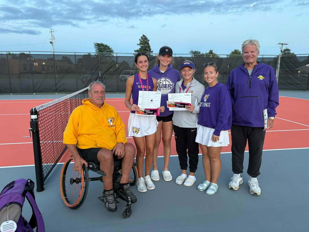 Saber Girls Tennis State Bound players
