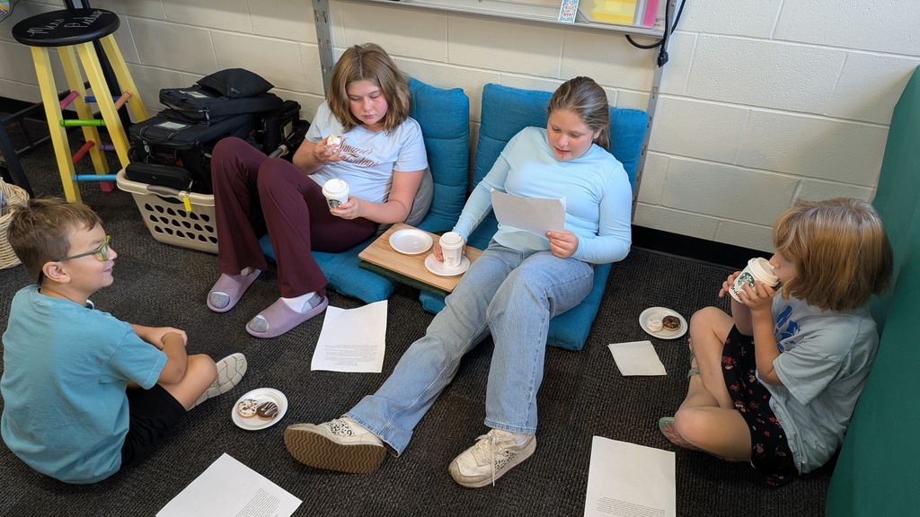 4th grade students sharing their personal narratives