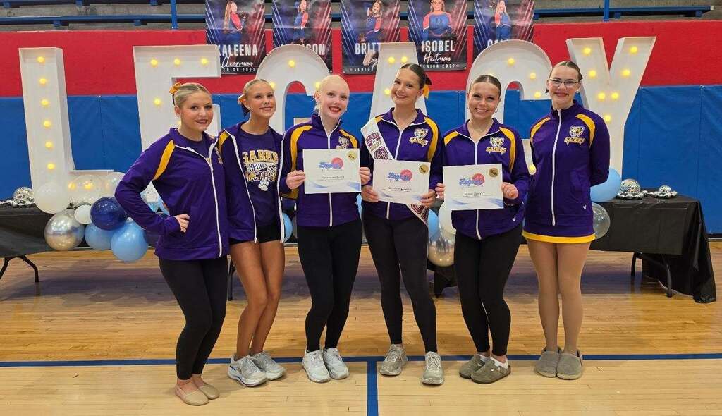 Central DeWitt cheer team at Legacy Competition