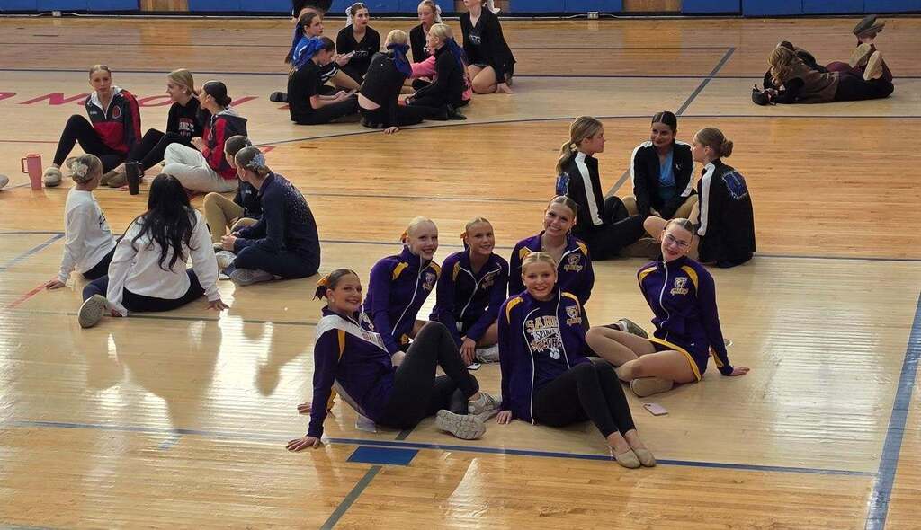 Central DeWitt cheer team at Legacy Competition