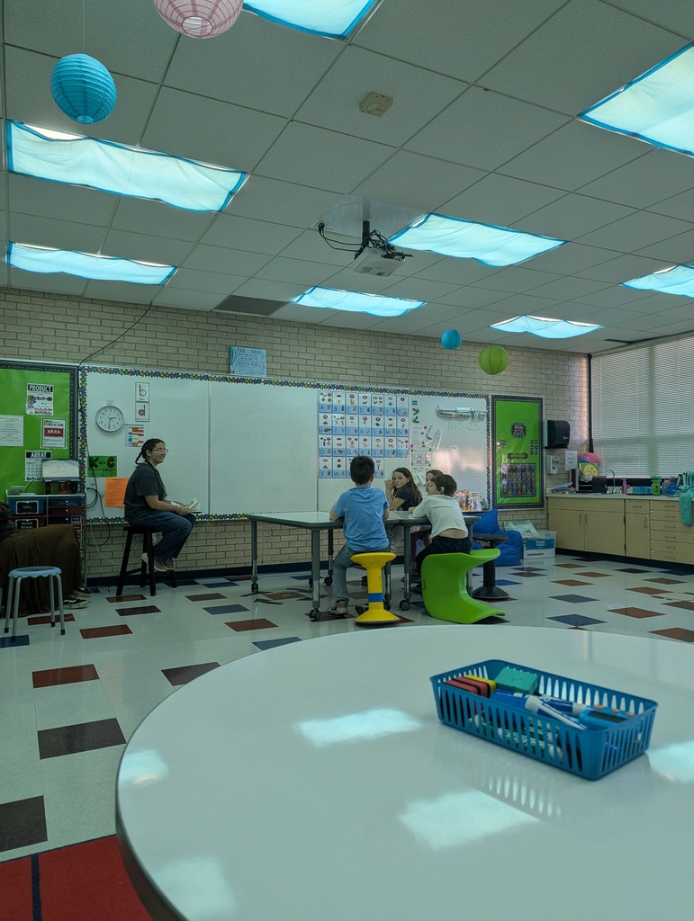 PXL_20251105_203131216