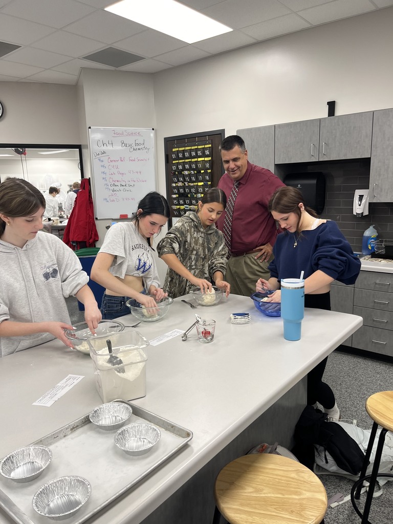Students making pie crust