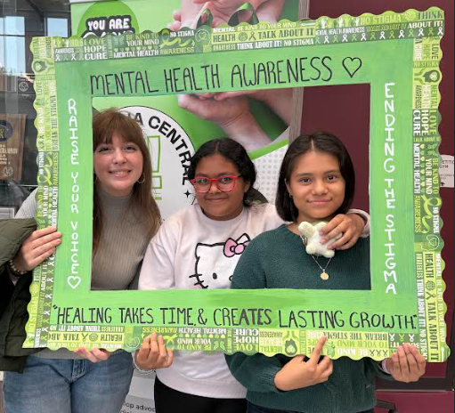 Students with Photo Frame
