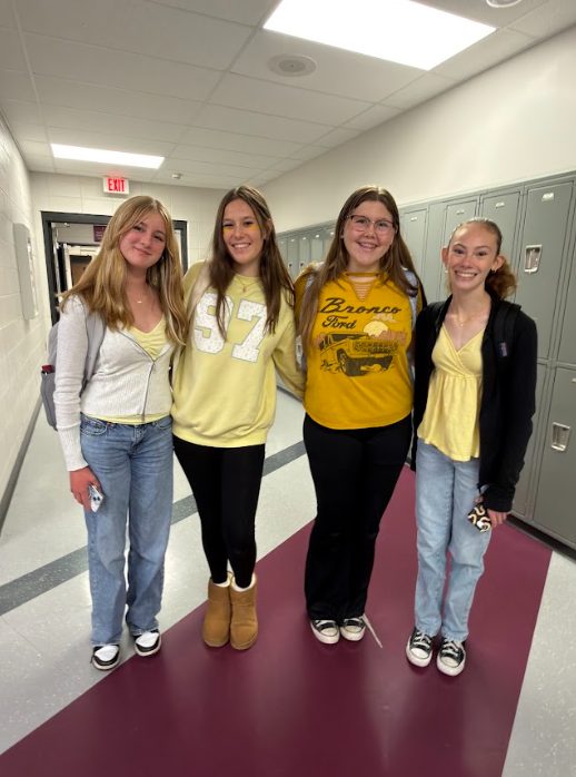 Students in yellow