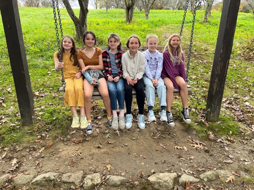 5th graders when visiting the Shell Middens.