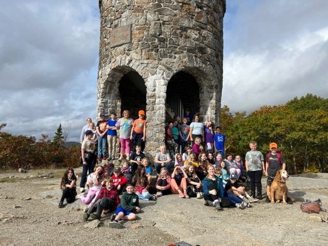 5th grade hiking Mt. Battie