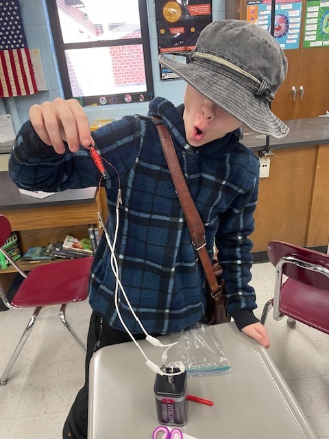 8th grade - Electromagnet fun