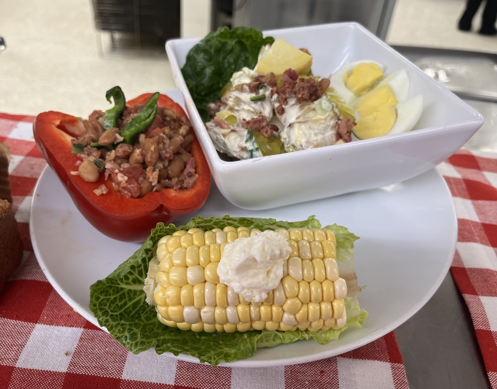 Pepper, beans, corn on the cob, and food
