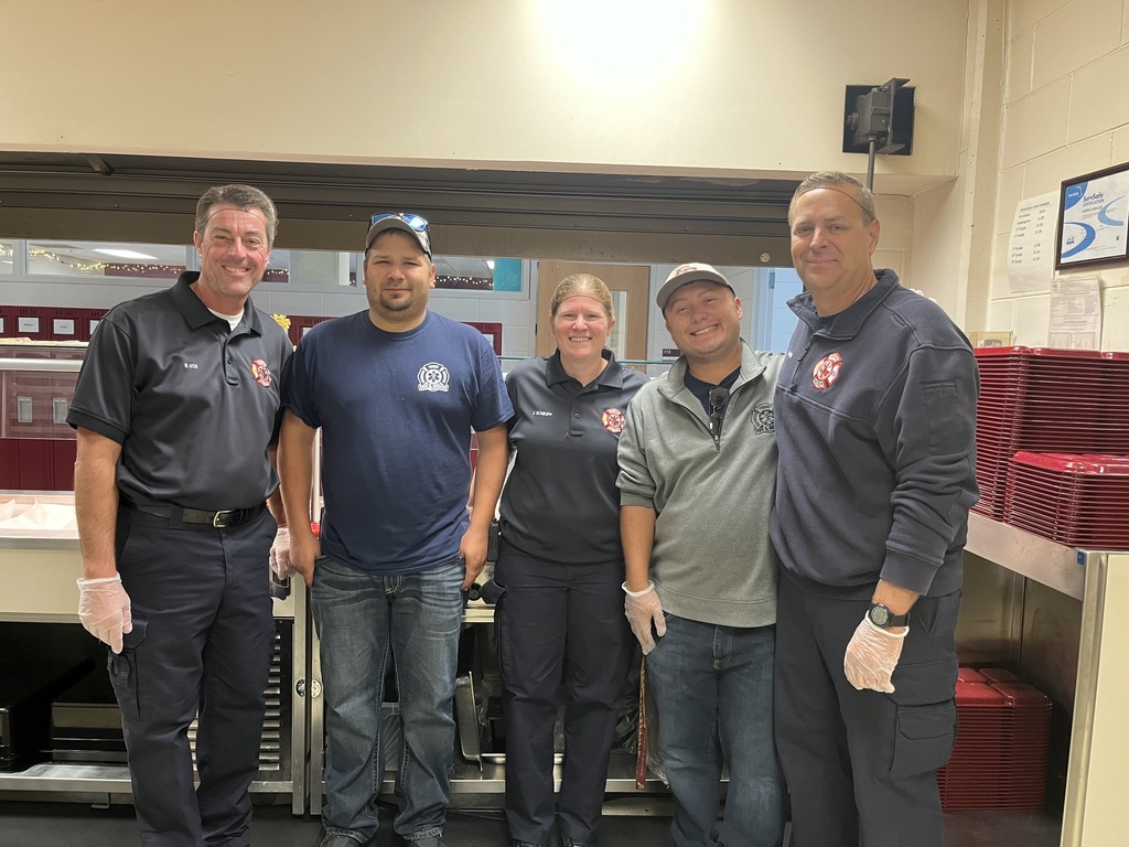 Firefighters helping with lunch