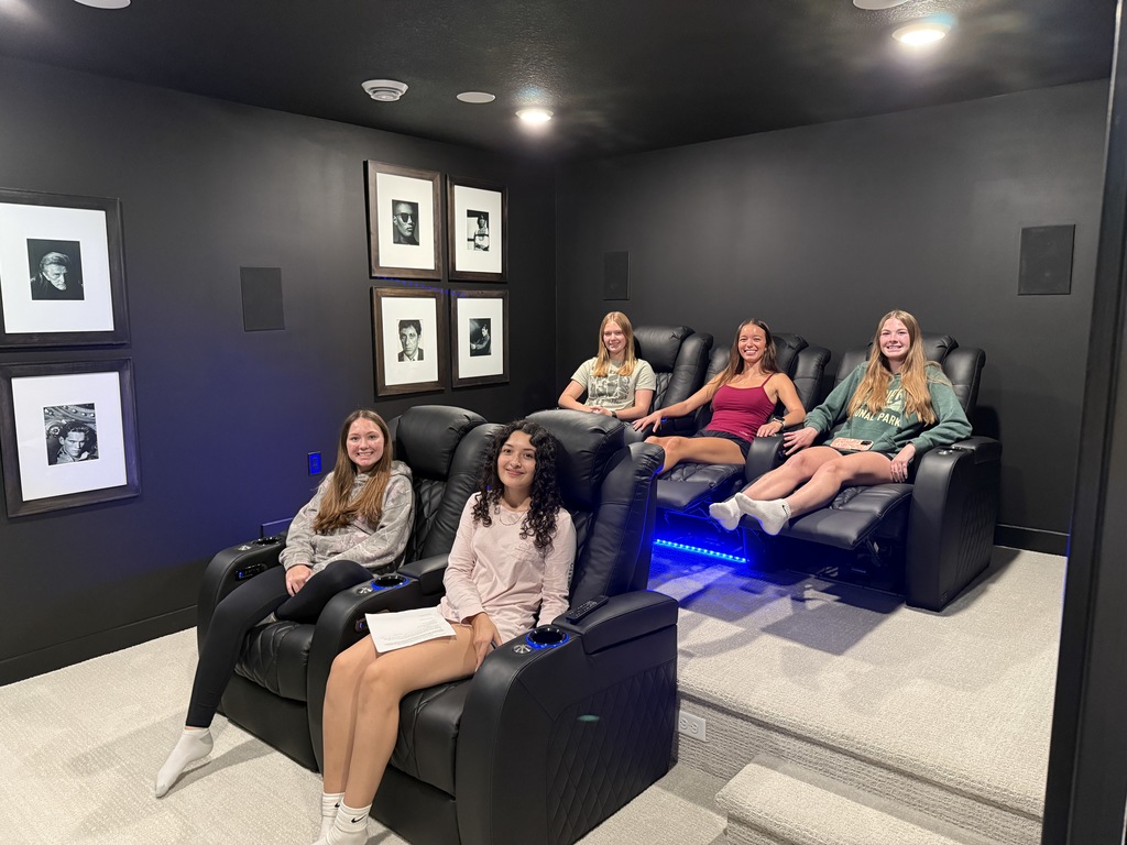 Students on a parade of homes tour