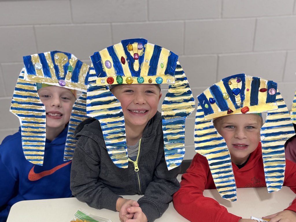 Students wearing egyptian headdresses