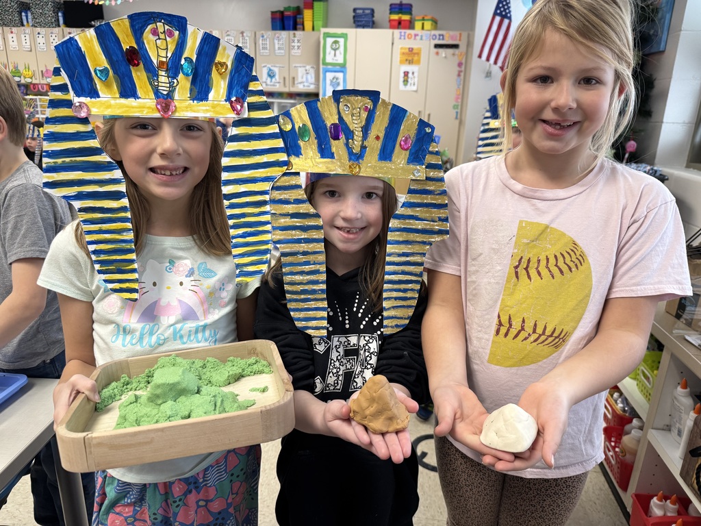 Students with activities about ancient egypt
