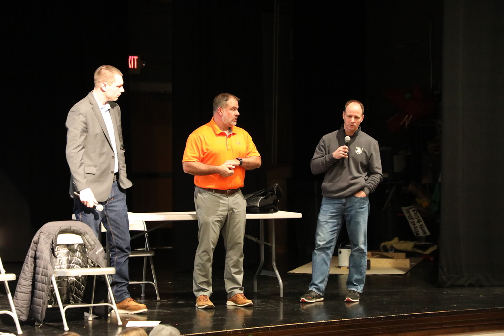 3 military veterans speak to high school students