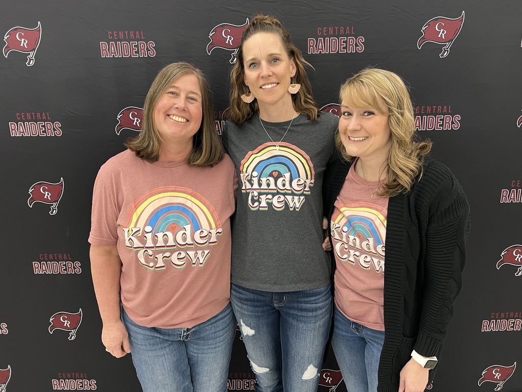 kindergarten teachers standing together