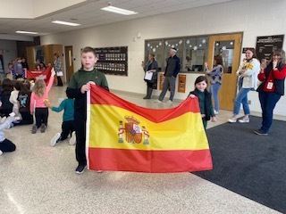 elementary students create opening ceremony for literacy night and read a thon