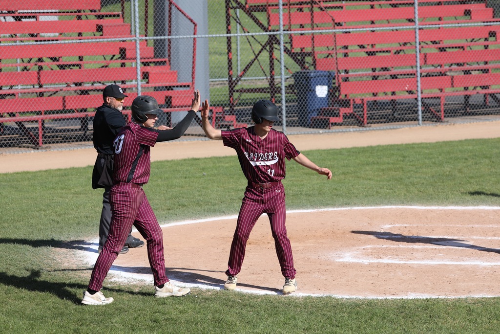 baseball high fivers