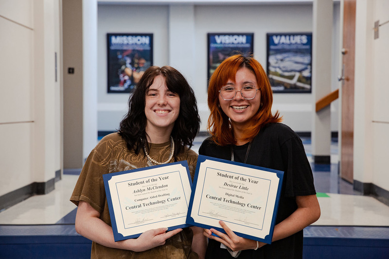 Drumright campus afternoon students. (L to R) Ashlyn McClendon, Computer-Aided Drafting, Bristow; Desirae Little, Digital Media, Bristow