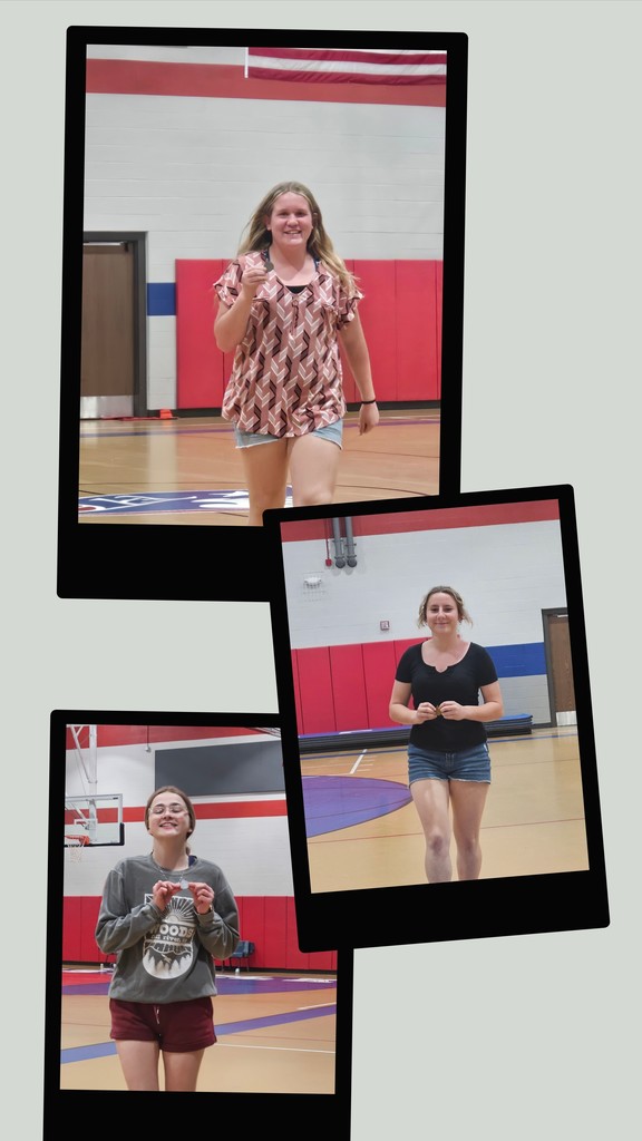 3 students with medals