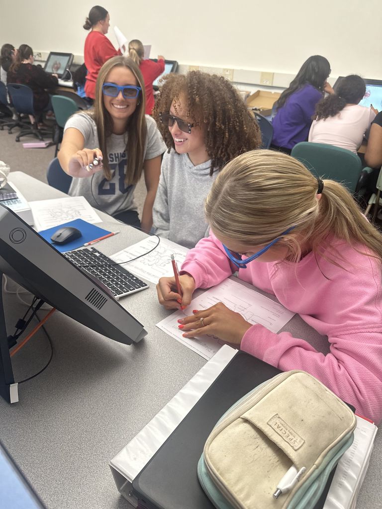 students studying parts of the heart in 3D