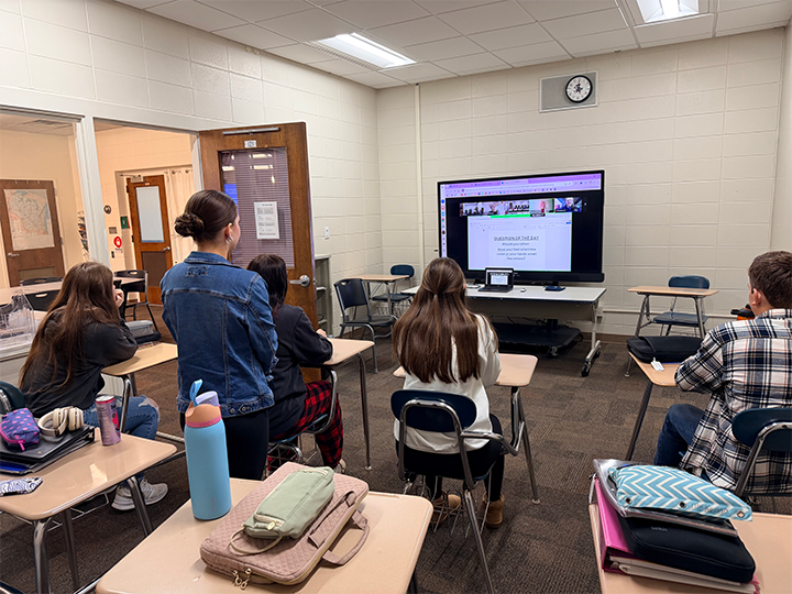 Distance Learning Classroom