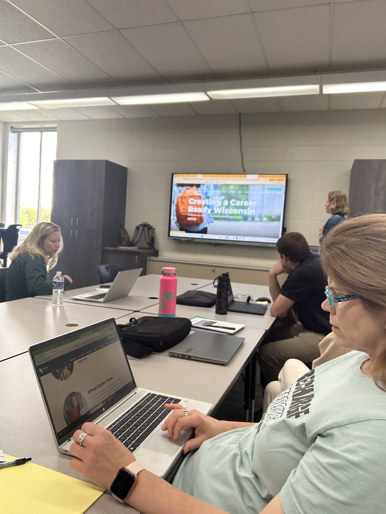 Brooke Holbrook presenting at a workshop.