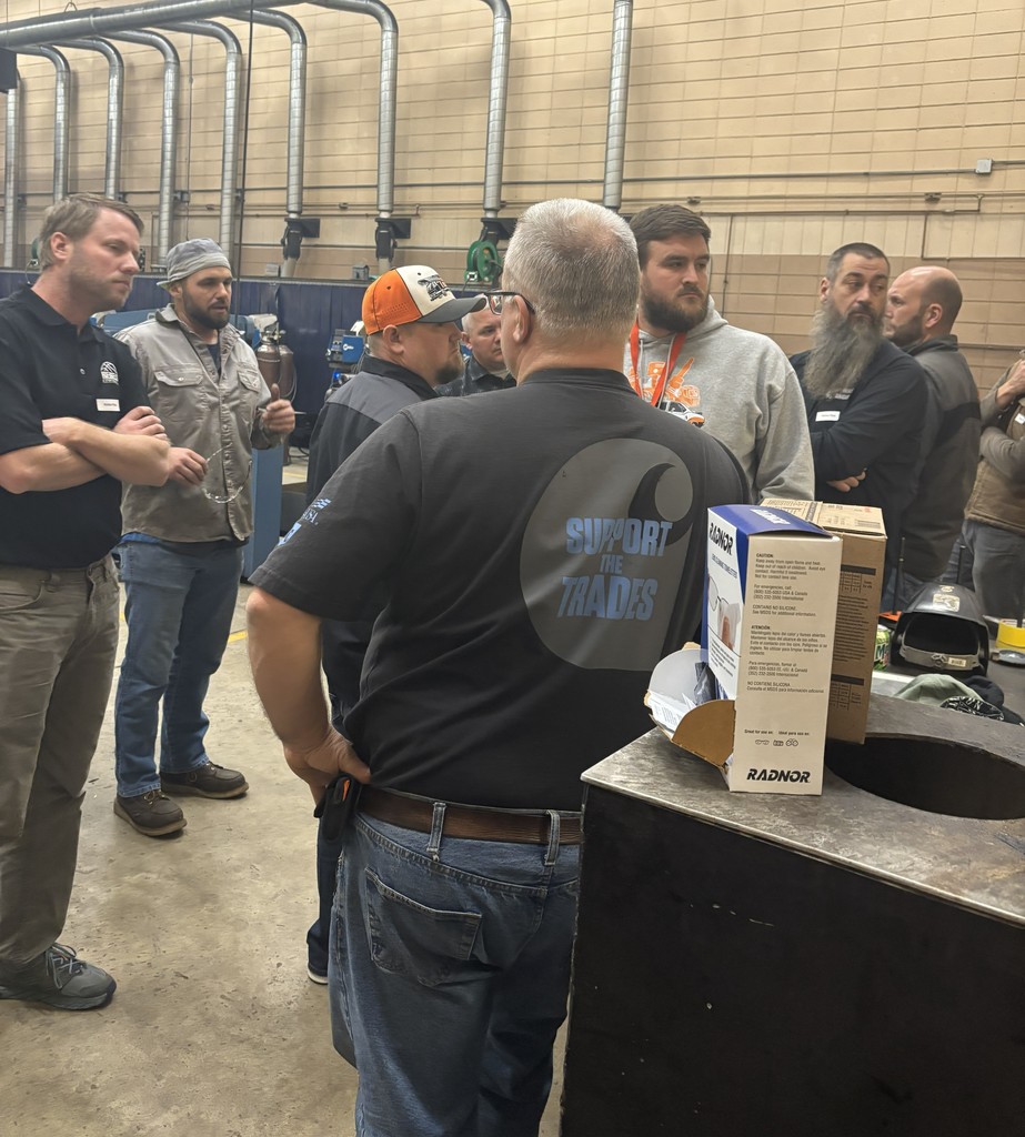 Technical education meeting as a group.