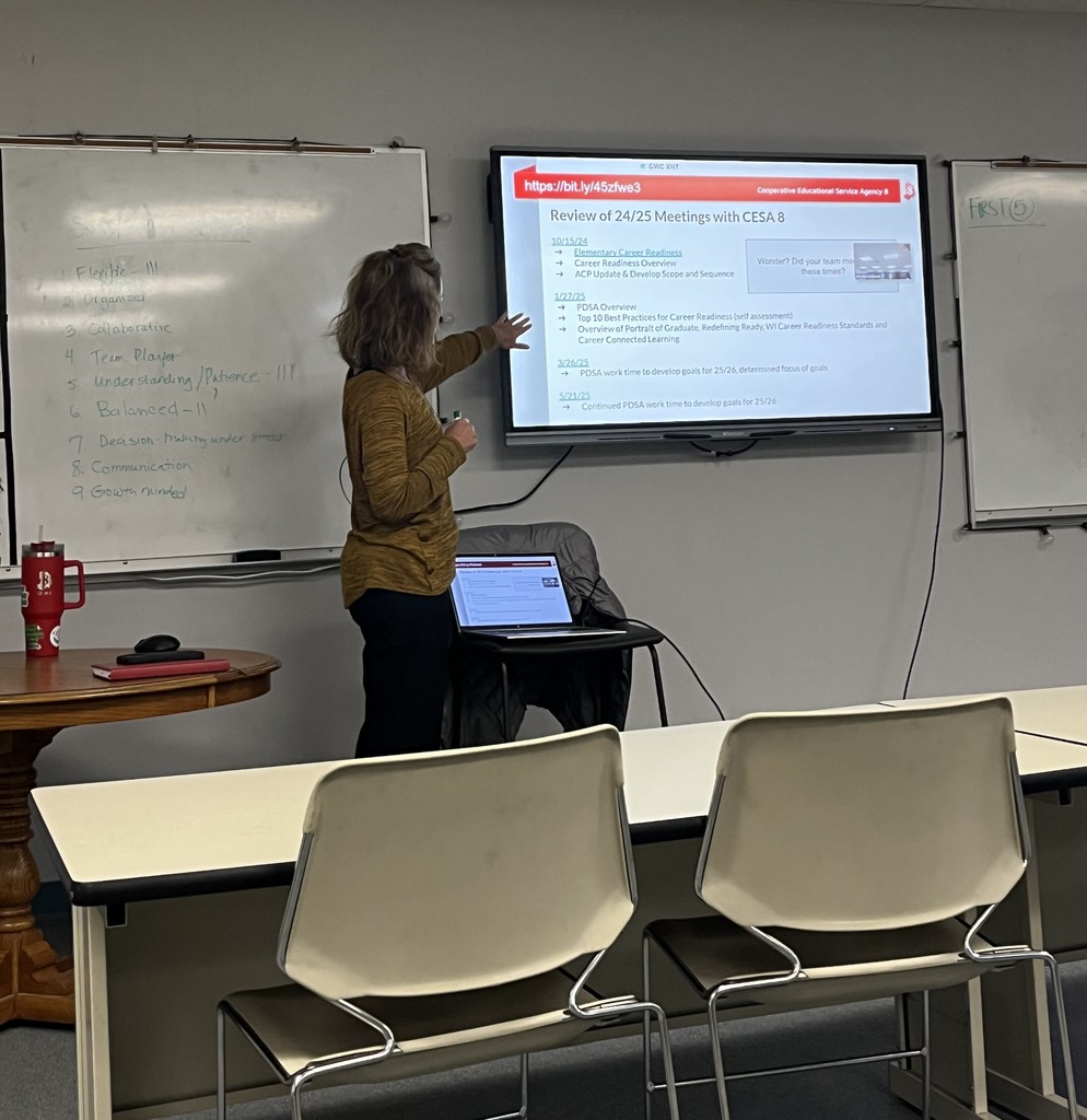Brooke Holbrook presenting at a workshop.