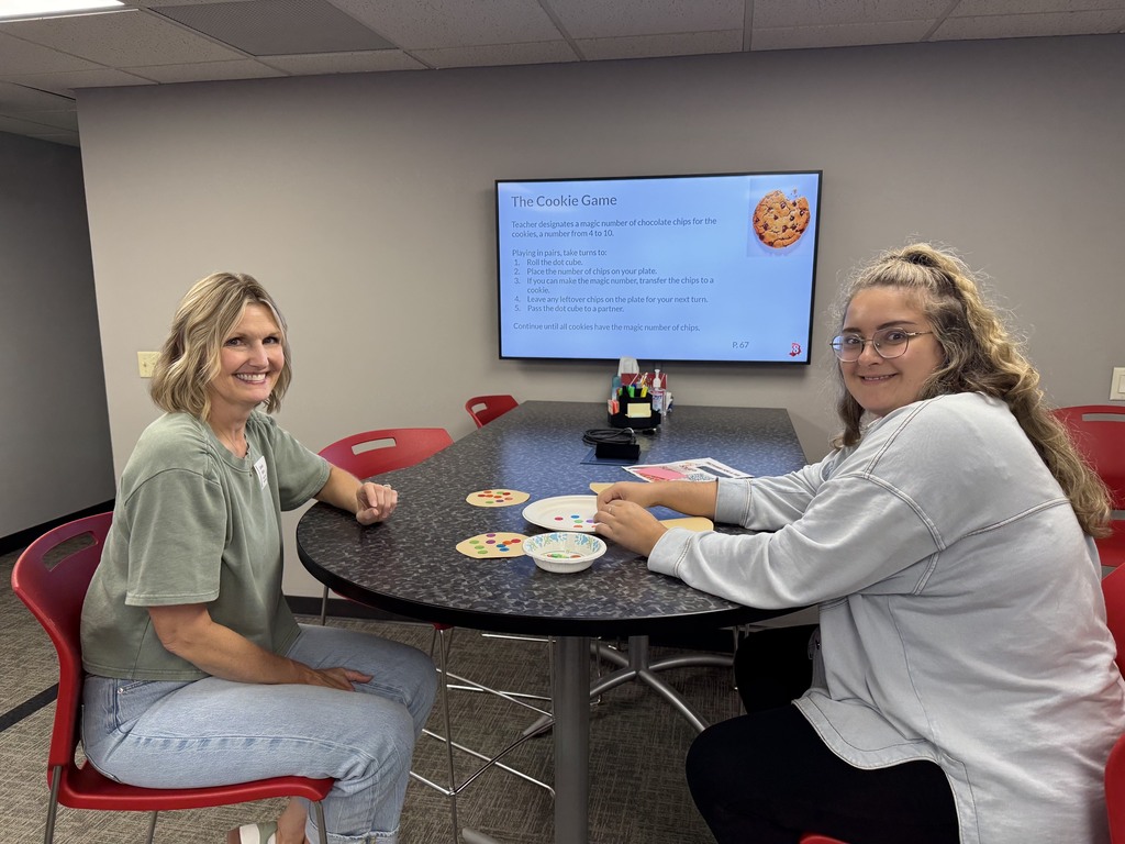 Small group activity at CESA 8.