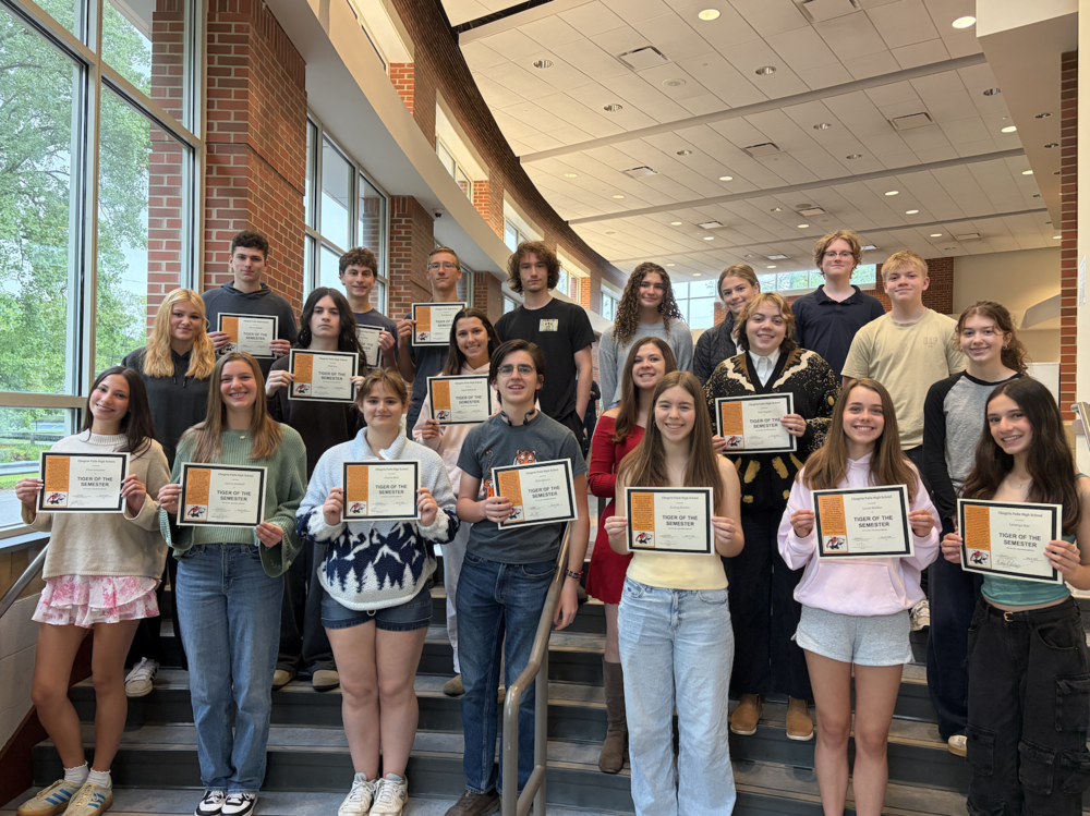 Chagrin Falls High School Celebrates 22 Students as Tigers of the Semester
