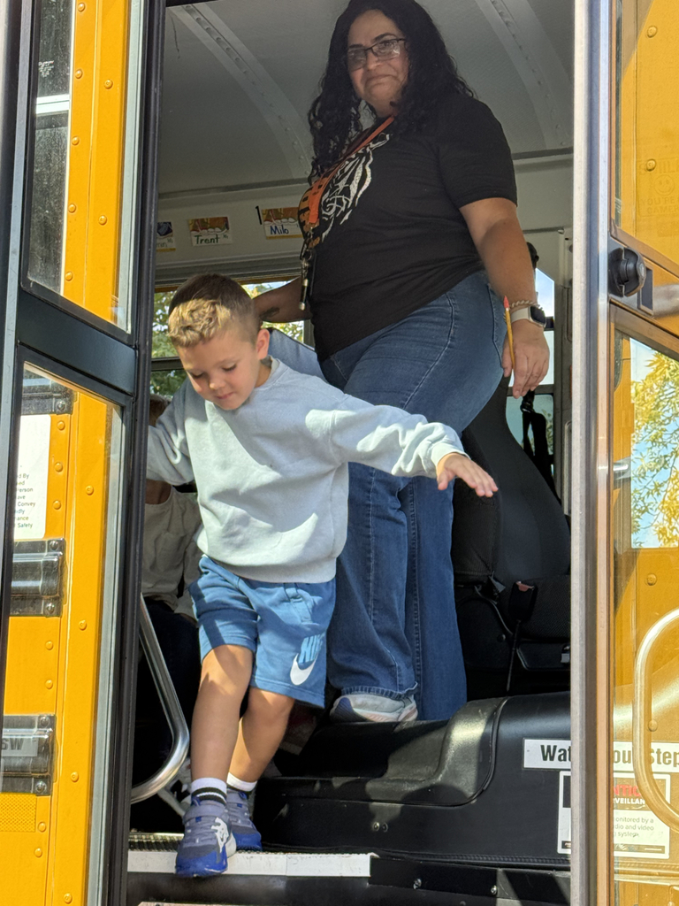Bus safety lessons at Gurney