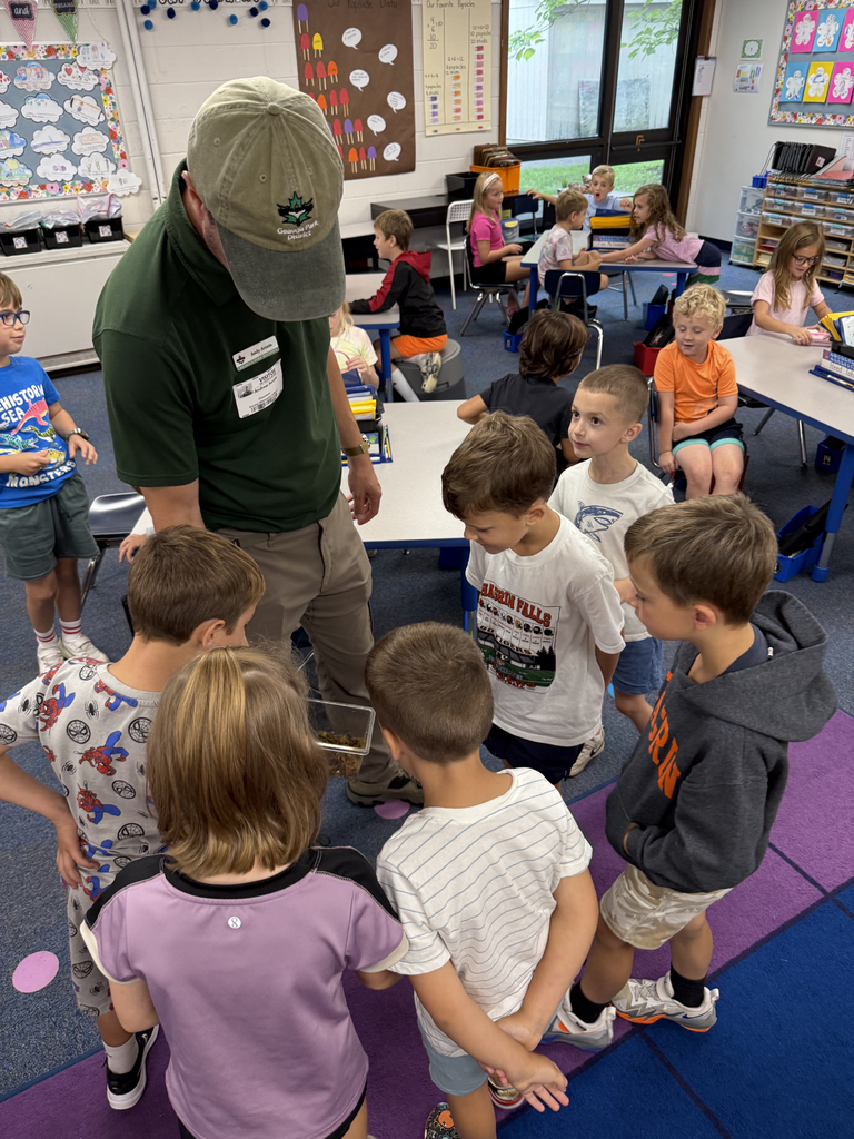 Geauga Park Naturalist visit to 1st grade