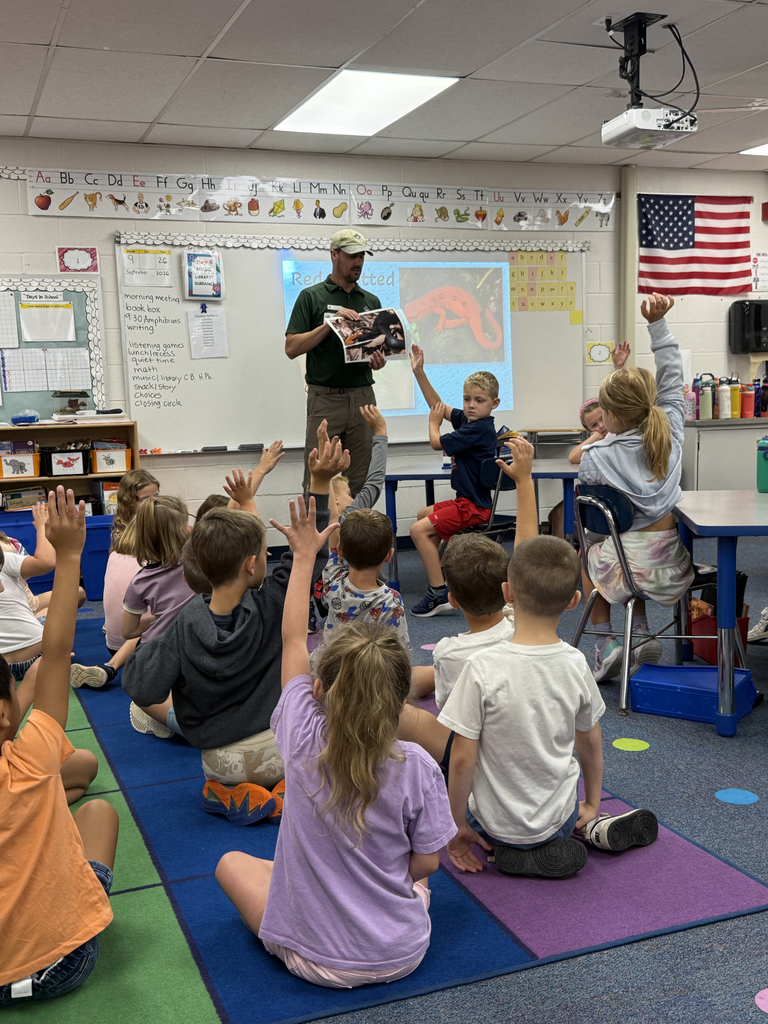 Geauga Park Naturalist visit to 1st grade