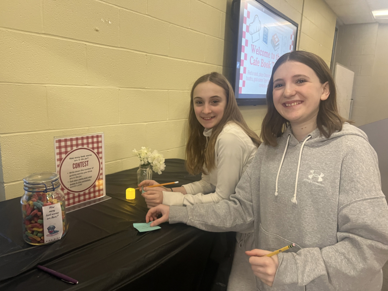 Students reading books at the CFMS IC Cafe.
