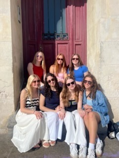 Chagrin Falls High School Students Immerse in Spanish Culture During Time Abroad