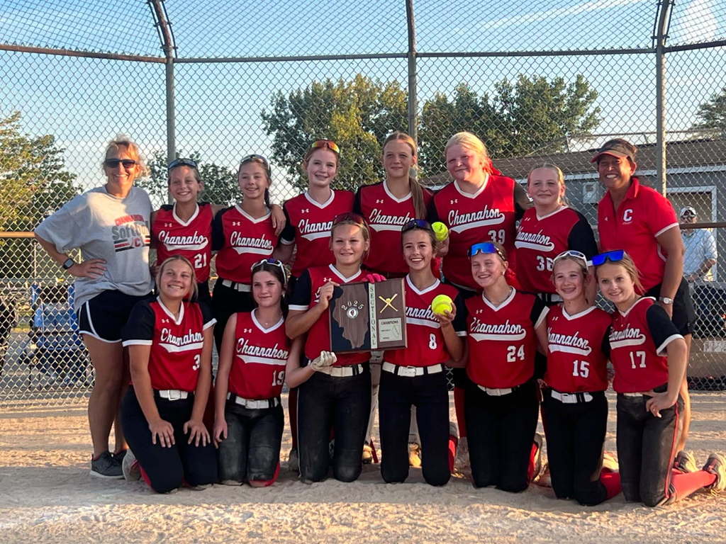 Girls Softball Sectional Champs!