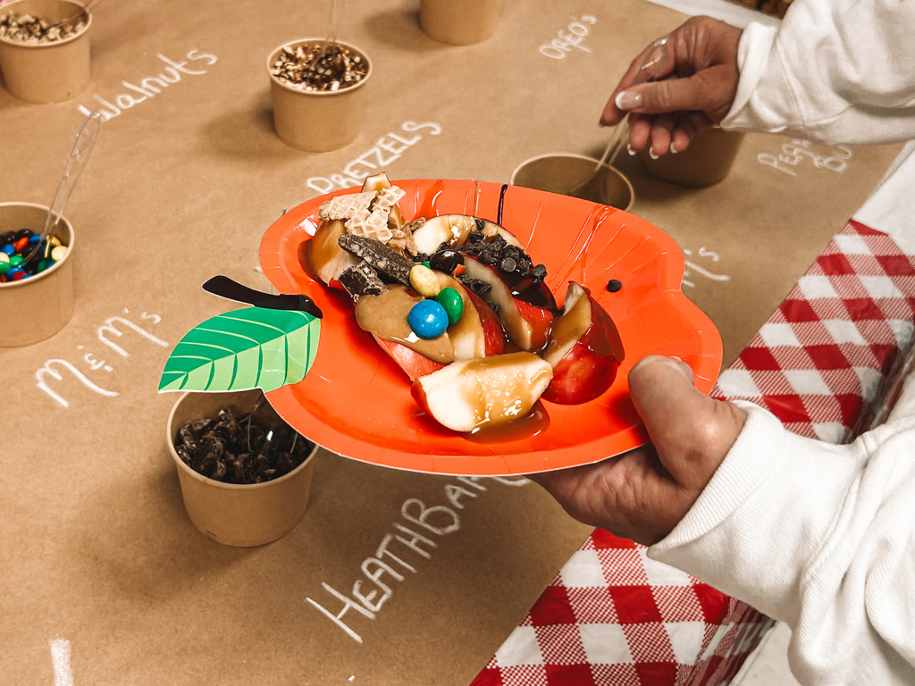 apple nacho bar