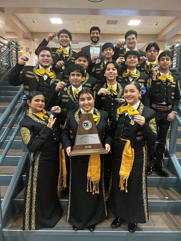 Mariachi Halcon de Oro