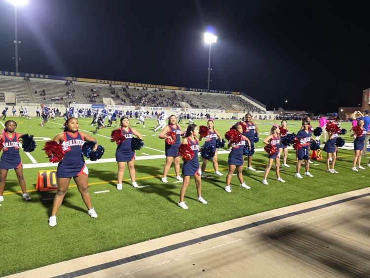 bulldog cheerleaders CHS homecoming game