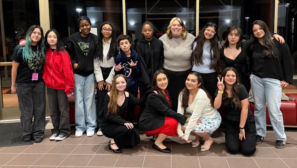 Picture with students