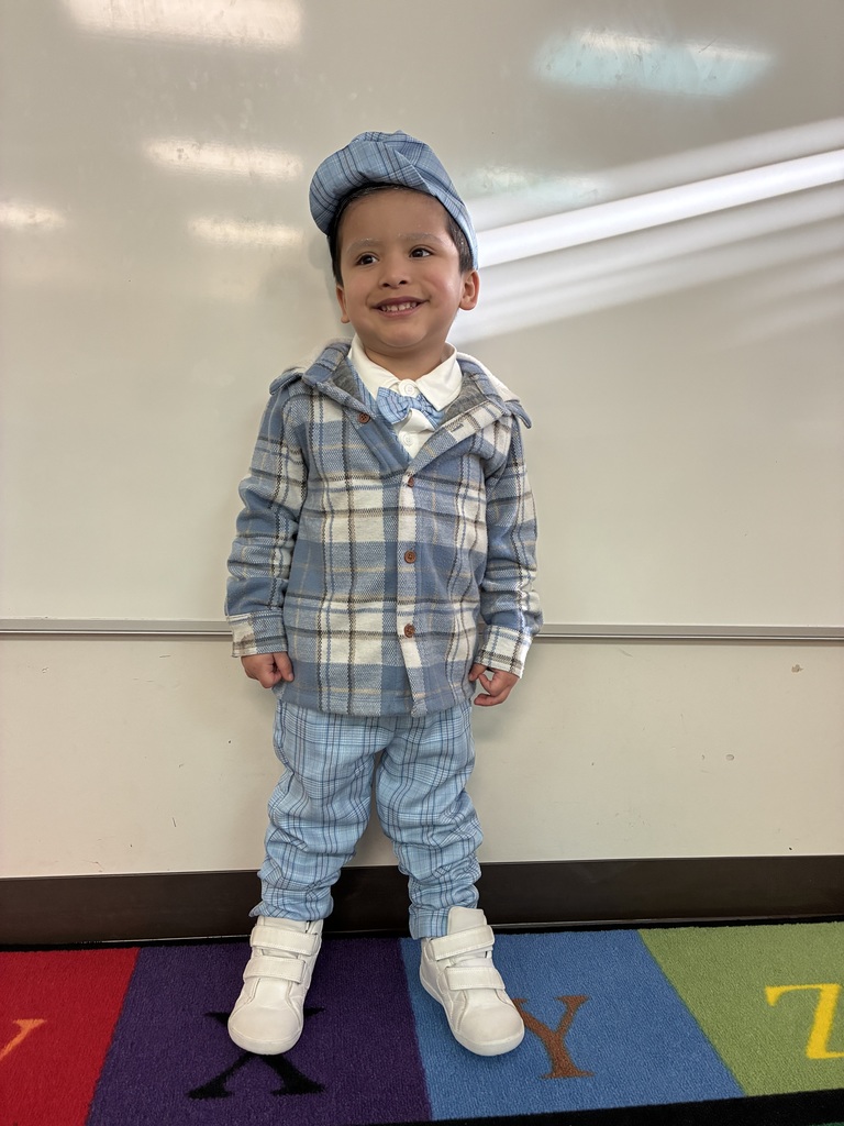 Students dressed up as 100 years old for 100 days of school