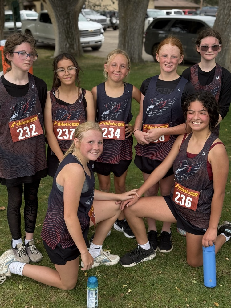girls cross country team