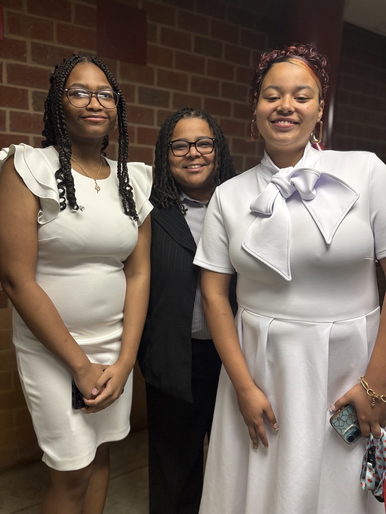 🎓 Senior Convocation 🎓 A special occasion for our graduates to come together, reflect, and celebrate their hard work, growth, and achievements—while being honored as they prepare to begin a new chapter beyond high school. 💙💛 #CCHS #SeniorConvocation #PantherPride