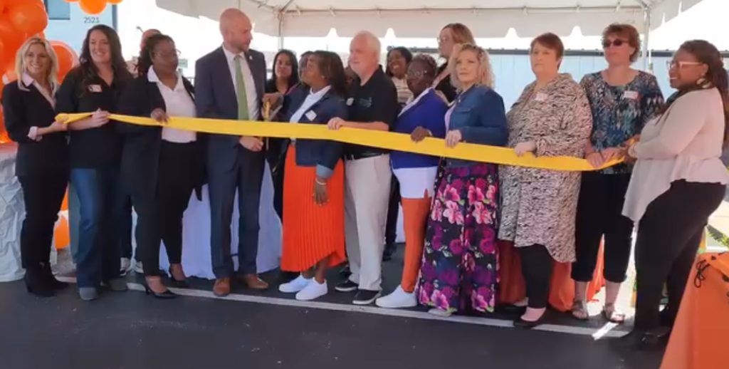 TN Ribbon Cutting Pix