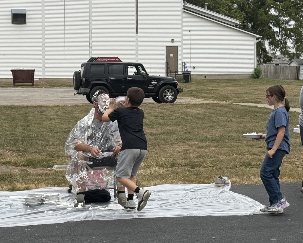 Parker throwing pie