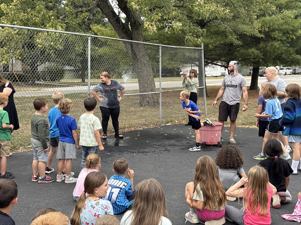 Jensen throwing water balloon